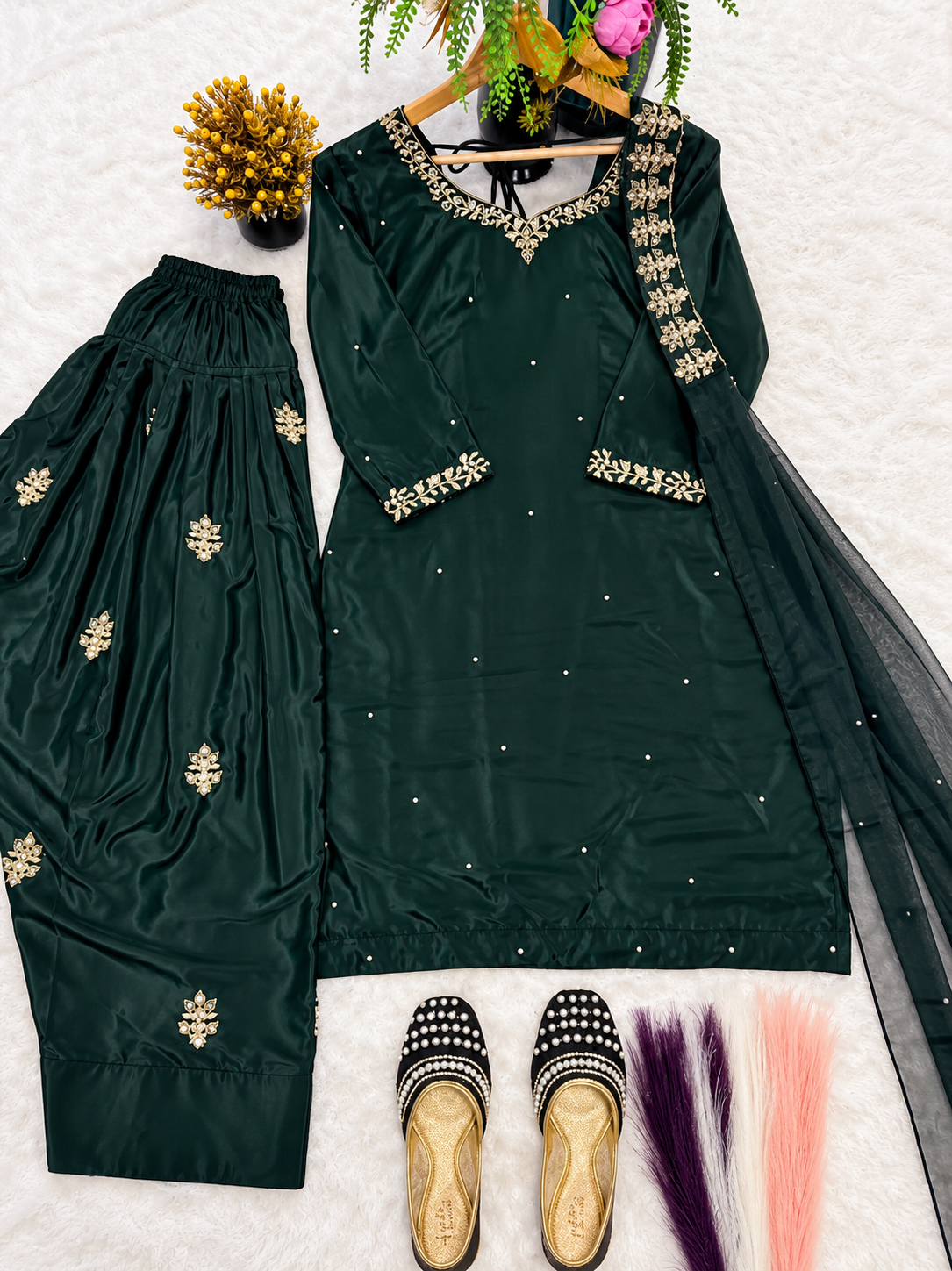 Noor-e-Aura Green Ethnic Suit Set for Women | Elegant Festive & Party Wear - Image 3